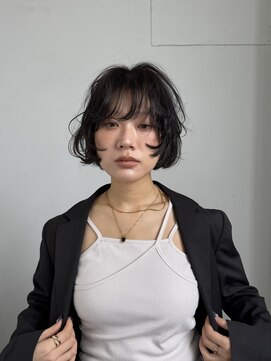 ラウブロッサム 大宮西口店(Lau Blossom) 黒髪ボブ+ニュアンスパーマ