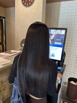 リー 東三国(Lee) 縮毛矯正