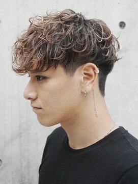 フィフス(fifth) 外国人風パーマ海外風ヘアスペインカールフェードプードルパーマ