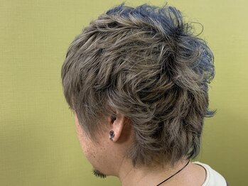 アルモニ(hARmoNiE)の写真/骨格や髪質を見極め、あなたの魅力を引き出すカット技術で、再現性の高いスタイルをご提案します!