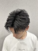 グレイバイニューヨークニューヨーク 京都北大路(Gray by NYNY) ツーブロック刈り上げフェザーショートモテるメンズ毛流れ