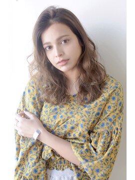 ロビー(LOBBY) 『LOBBY』田野上 プラチナベージュ×外国人風無造作ウェーブ