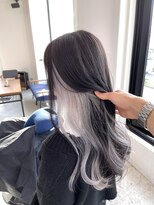 ストゥー(StueW.)&nbsp;【倉敷】【岡山】【髪質改善】インナーカラー×ホワイトブラック