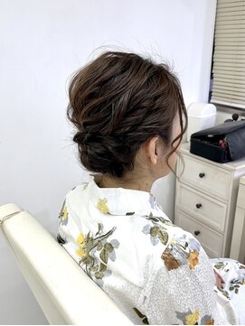 リサ 恵比寿(risa.) ルーズシニヨン