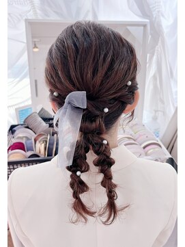 アマレット 東京駅八重洲店(amaretto) ミディアムヘアも可愛い!ダブル編み下ろし