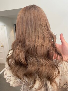 オフィーリア 【名古屋パルコ隣】髪質改善、縮毛矯正、ブリーチ、ダブルカラー