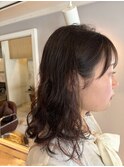 クルクルパーマ×やわらかブラウン