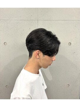 コードバイケンジ 戸塚(CODE by KENJE) 毛流れセンターパート　【戸塚/メンズ】