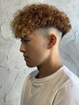 ニアウ 高崎店(Niau)&nbsp;スペインカールスペインパーマ海外風パーマ群馬高崎メンズ眉毛