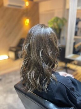 リルムエイトユー(lillm.8u)の写真/【荏原町駅近く◆】洗練された大人可愛いパーマやメンズ必見のお洒落パーマが大人気♪