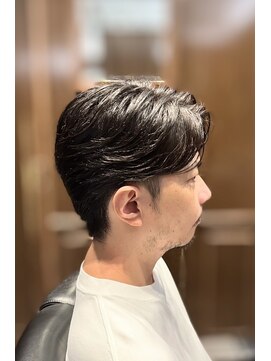 ザバーバー 日本橋高島屋SC(THE BARBER) 大人のサイドパートスタイル！【バーバー/理容室/メンズカット】