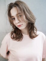 ギークス(GEEKS)&nbsp;【GEEKS渋谷】ハッシュカット/顔周りレイヤー/冬カラー/20代30代