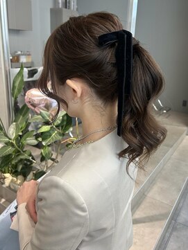 トリッカ 代官山(tricca) 結婚式ヘア/リボンアレンジ/くびれポニー