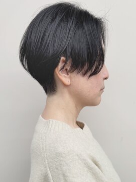 モリオ(morio) 【morio浦和 安齋大樹】後頭部ふんわりくびれハンサムショート