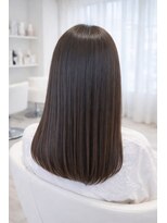 トイロ(toiro)&nbsp;レイヤーカットミルクティーベージュブリーチなしダブルカラー