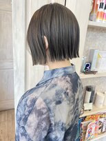 キャアリー(Caary)&nbsp;福山市Caary前下がりミニボブ切りっぱなしパツボブタイトボブ