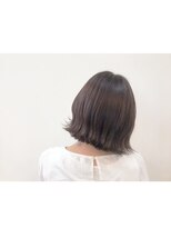 コニ(Coni) ♪小口真裕紀♪切りっぱなし外ハネボブ