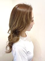 ルッツ (Lutz hair design) イエローサンビート