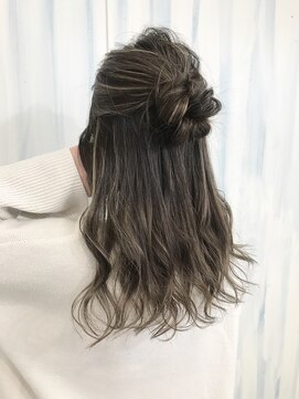 アップ(A+hair) コントラストハイライト_ダークアッシュ_グレージュ