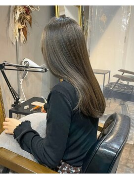 グリード ヘアー(GREED hair) ナチュラルソフトグレージュ