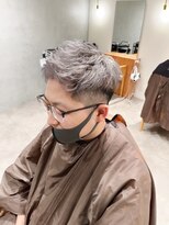 メンズアヴァンス 堺新金岡駅前店(MEN'S AVANCE) 薄い毛カバー/髪が多く見えるカラー/シルバーグレイヘア