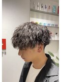 縦落ち強めツイストスパイラルパーマ