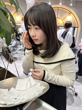 ロンド パルティール 大宮(Lond partir) ブルーブラックカラー内巻きたっぷりレイヤースタイル