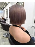 切りっぱなしボブ×ラベンダーシルバー