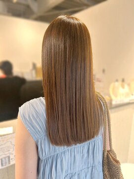 ギネス(Giness) アプリコットオレンジシルキーロングストレート