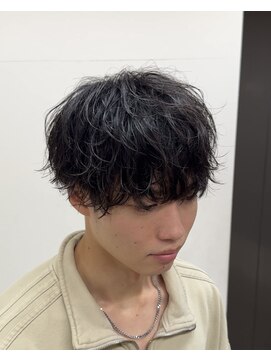 シルク バイ ルカ(SilQ by Luca) 波巻きシャドウ