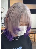 ホワイトベージュとバイオレットのエンドカラー