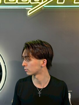 グリーディーフォックス 三軒茶屋(GreedyFOX) 波巻き/マッシュパーマ/ウルフ/ハイライト<理容室>三軒茶屋