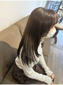 ナチュラルグレージュ