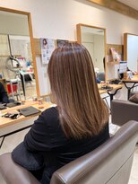 ステラバイケンジ 藤沢(STELLA by KENJE) 白髪ぼかし細めハイライト30代40代50代ブルーグレージュ