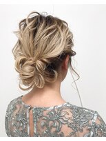 シェリ ヘアデザイン(CHERIE hair design)&nbsp;カジュアルシニヨン