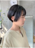 ショートボブ、前下がりショート、黒髪、スリーク