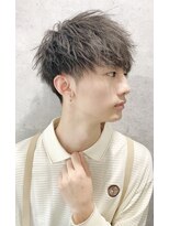 アンダーバーホワイト 天神店(_WHITE)&nbsp;刈り上げマッシュ