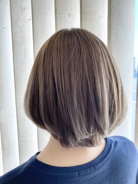 ロッコ 深谷店(ROCCO) #ミルクティーベージュ＃ダブルカラー＃ケアブリーチ＃透明感