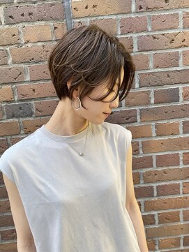 イオエ(ioe) イメチェン/外ハネボブ/ワイドバング/ブルーブラック/美髪