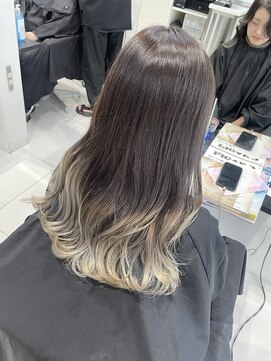 アライブ ハラジュク(ALIVE harajuku) 【ALIVE yu-ki 自然な繋がりのグラデーションカラー】