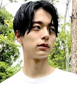 ノイ(noi)&nbsp;メンズセンターパートマッシュ刈り上げツーブロックメンズヘア