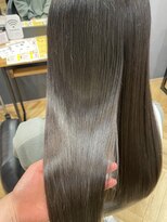 アルター(aL ter)&nbsp;【縮毛矯正×トリートメント】レイヤーカット/鎌取／林愛華