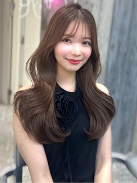 シーシンジュク 新宿南口(Sea shinjuku) ワンレン×ネビージュ【新宿/前髪/レイヤーカット】