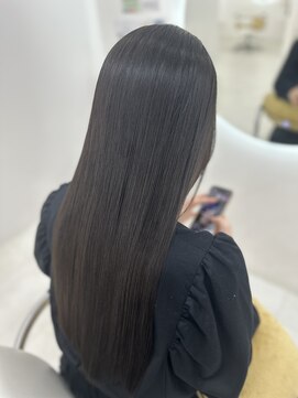 アイニ 大阪上本町店(aini) ダークブラウン/ブラック/髪質改善