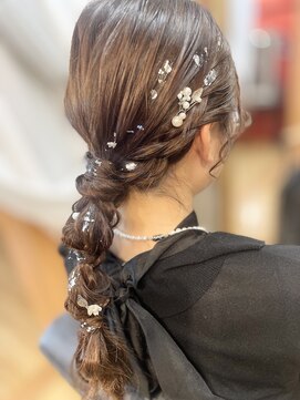 シオン(sHioN) ヘアセット