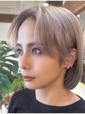 ハイトーンボブ×レイヤーカット