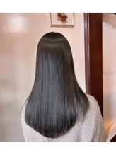 ギリア(Gillia)&nbsp;【話題】弱酸性ストレートパーマ/黒髪ロング/髪質改善(梅ヶ丘）