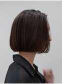 20代30代ミニボブ前髪あり前髪なし顔周りレイヤーカットオリーブ