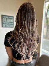 シャイニー ヘアー ダイス(SHINY HAIR DaiCe)