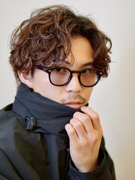 ビカム 名駅(become) 【サーフカールパーマ】センターパートウルフ